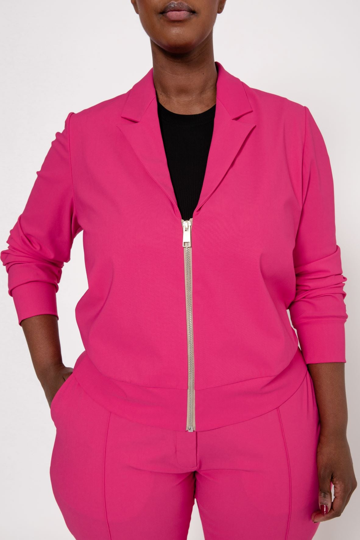 MOVE JACKET